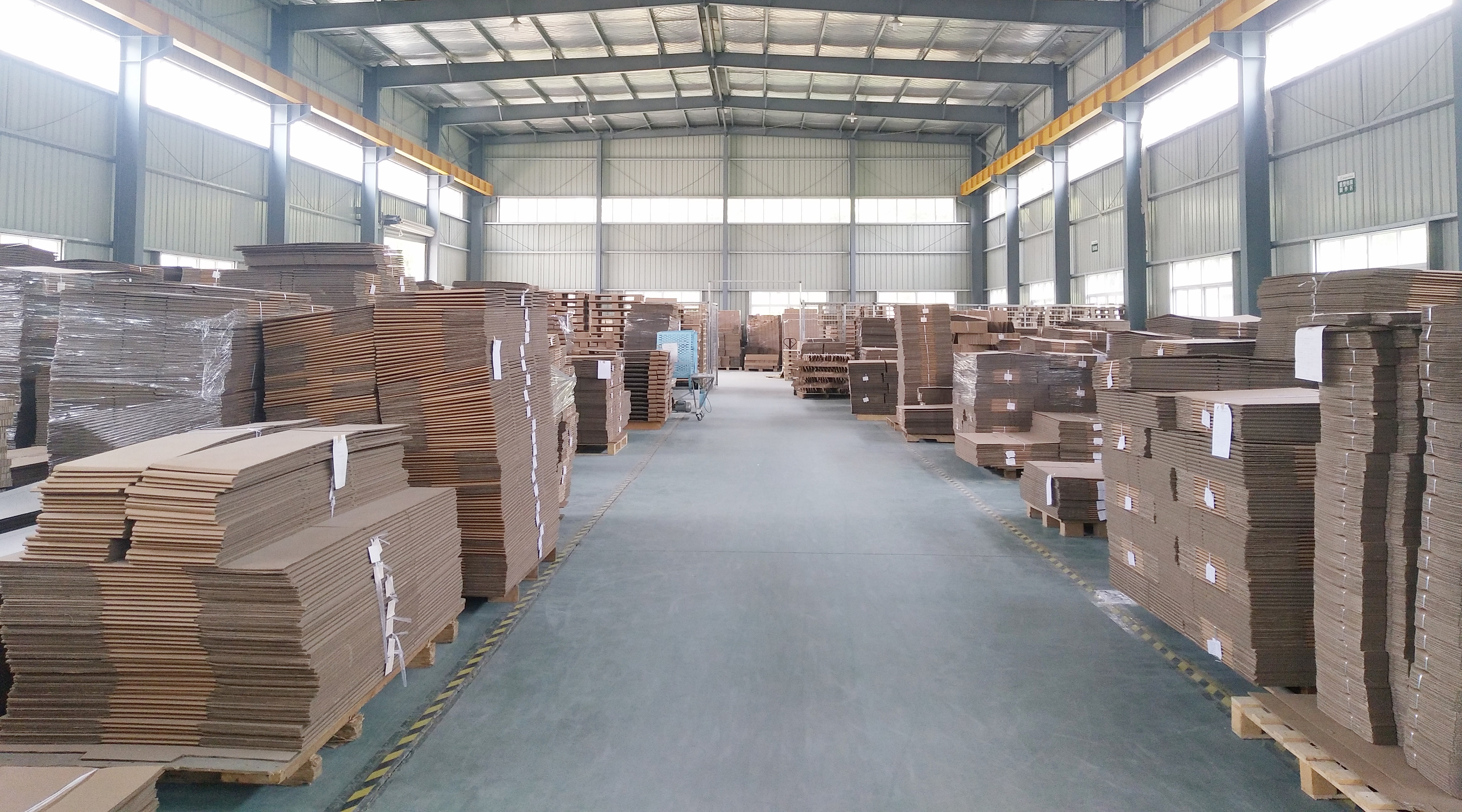 重型包装纸箱定做过程中常见的两个误区