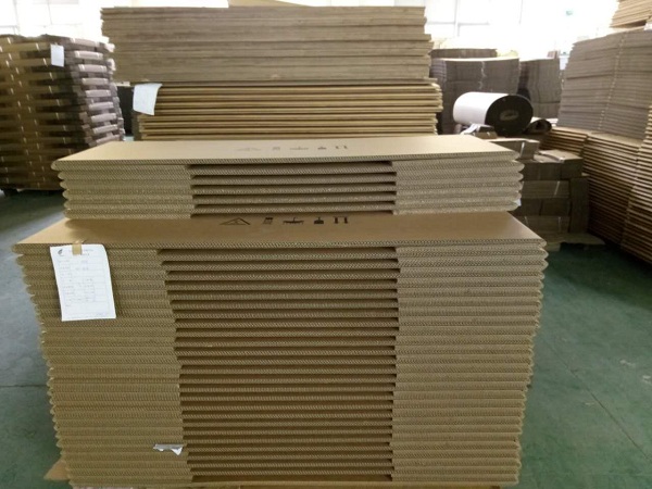 湖州纸箱厂家产品多种工艺和印刷技术控制情况分析